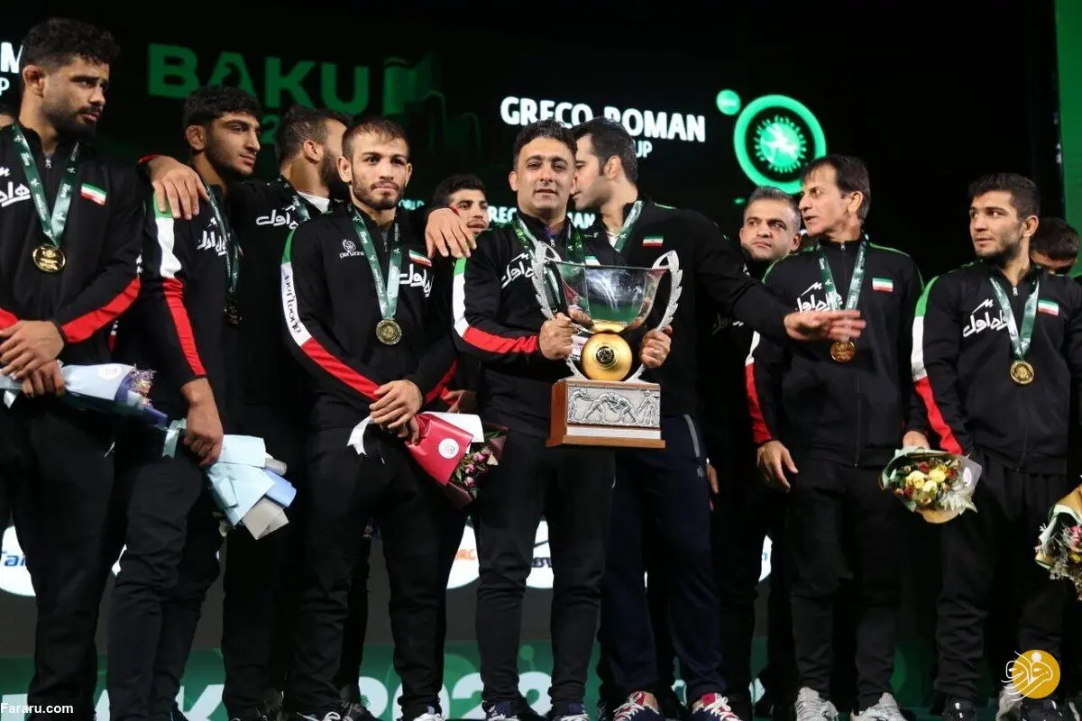 واکنش علیرضا دبیر به خوشحالی نکردن کشتی‌گیران روی سکو