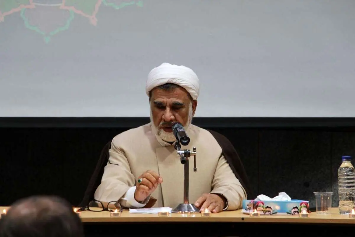 فاضل میبدی: افراط تعدادى از روحانیون باعث ضدیت نسل جدید با روحانیت شد