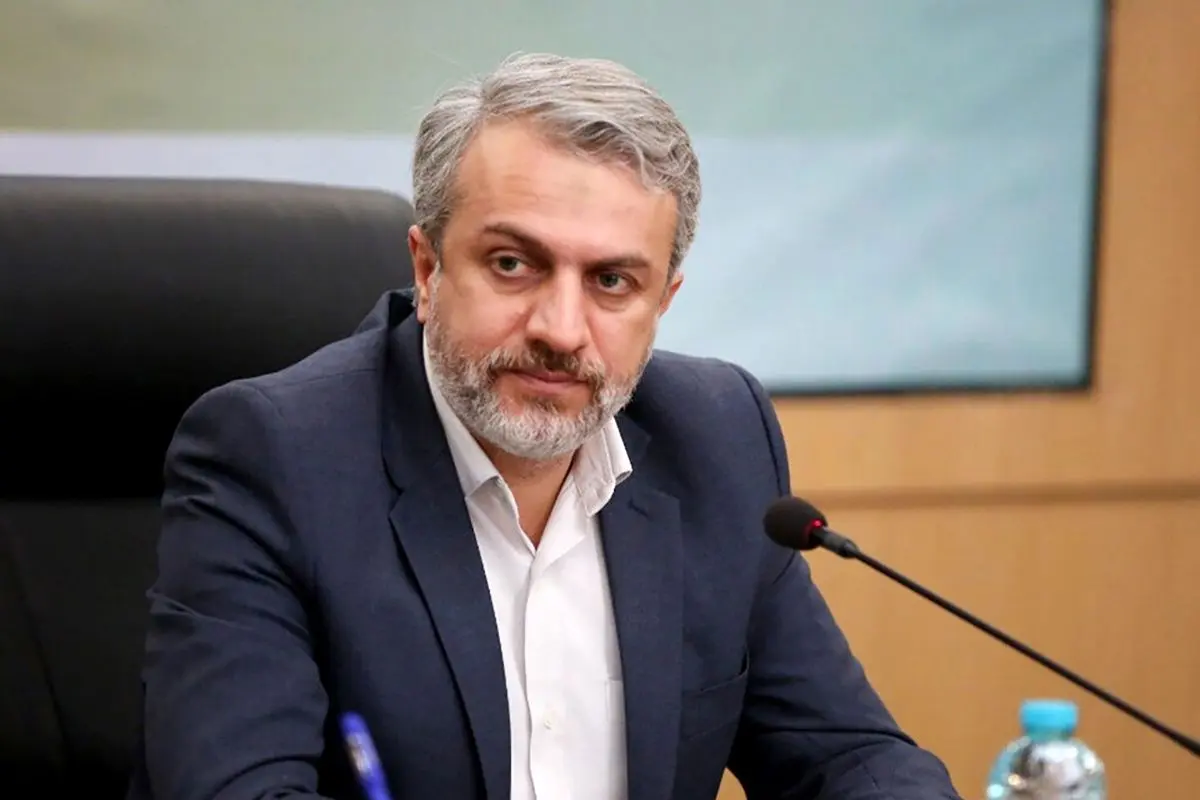 فاطمی امین: تلاطمات بازار ارز عملیات روانی است