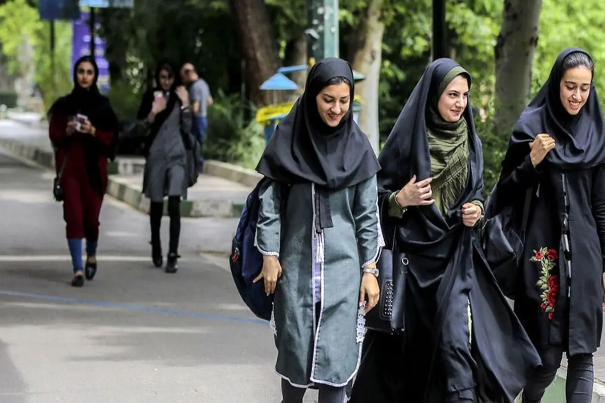همشهری: هیجان بی‌حجابی می‌گذرد و عقلانیت حاکم می‌شود
