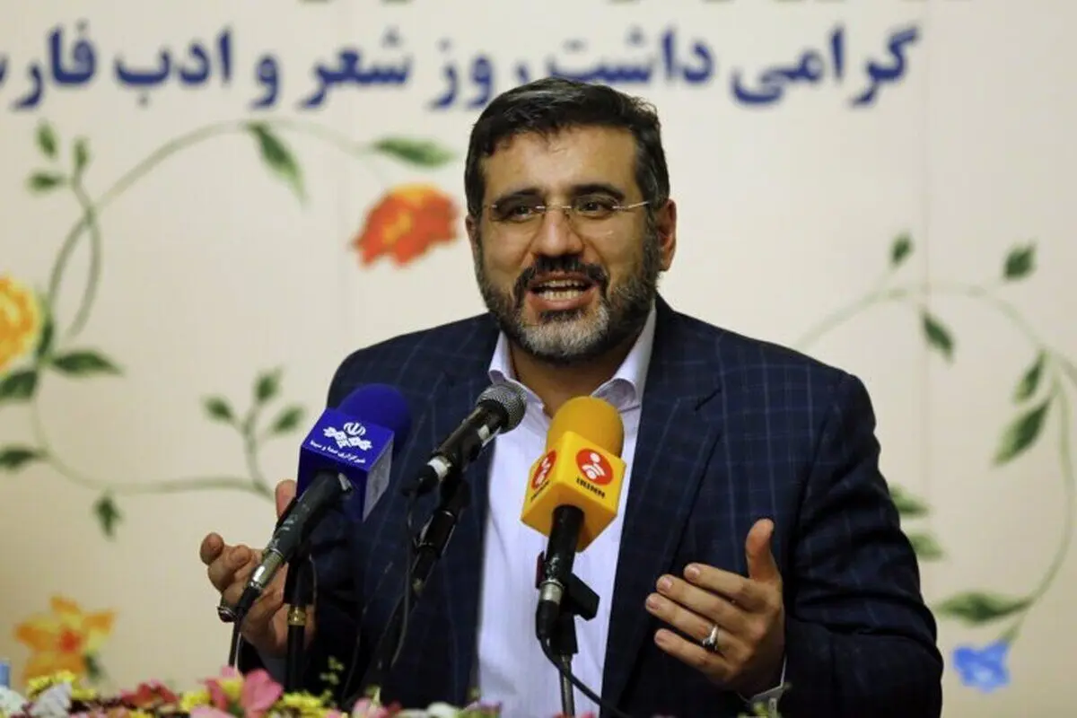 وزیر ارشاد: مدرک بدهند یا ندهند، پیگیر پرونده خبرنگاران و هنرمندان بازداشتی هستیم