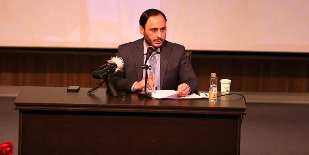 بهادری‌جهرمی: شایعه اهدای نفت رایگان به لبنان کذب است