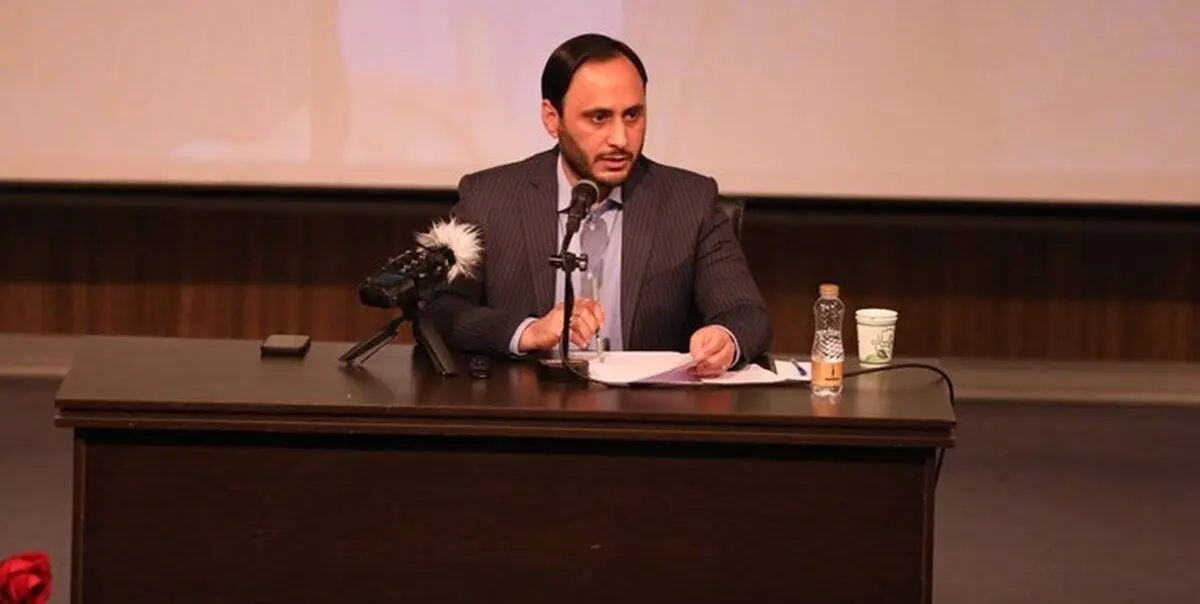 بهادری‌جهرمی: شایعه اهدای نفت رایگان به لبنان کذب است