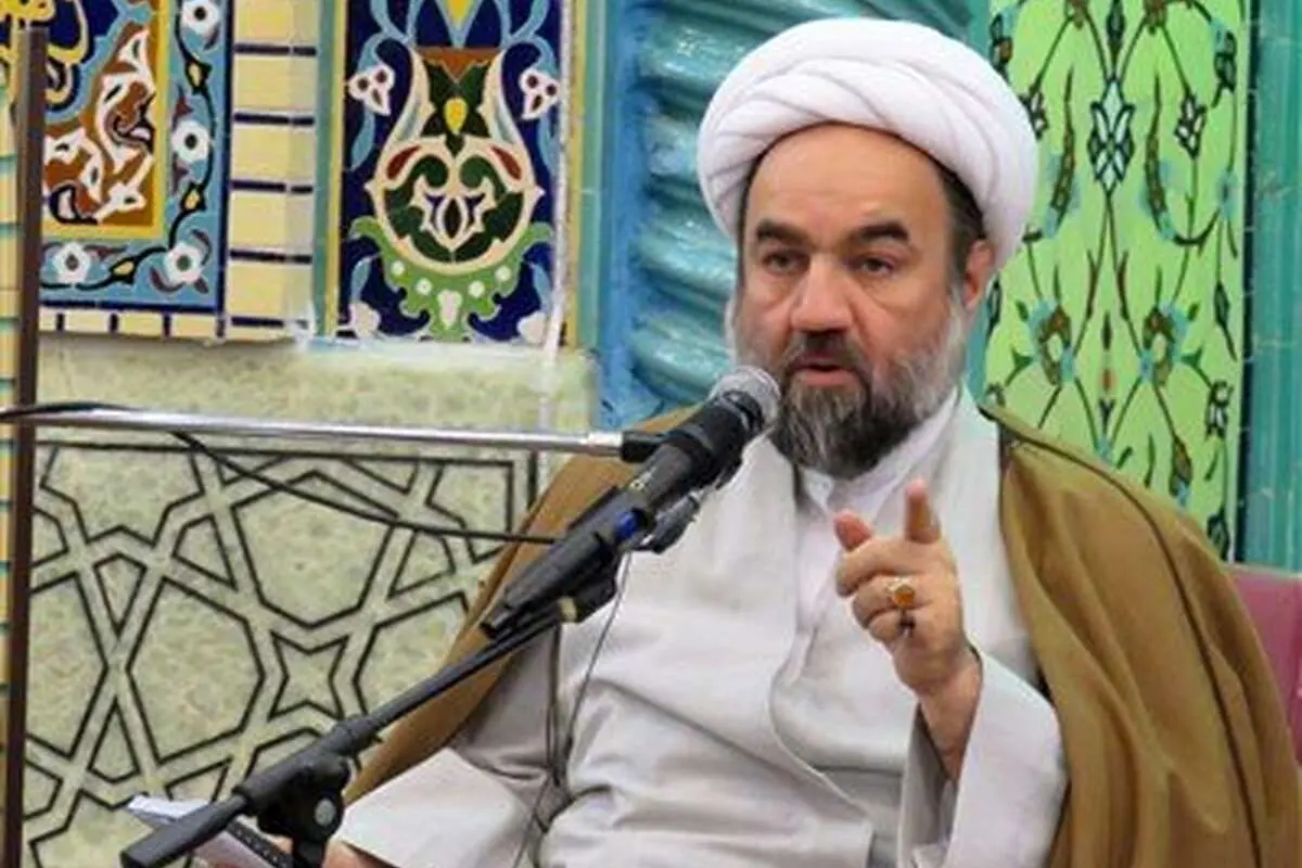 خطیب جمعه زاهدان: خیلیها تماس میگرفتند و از سقوط زاهدان میگفتند!