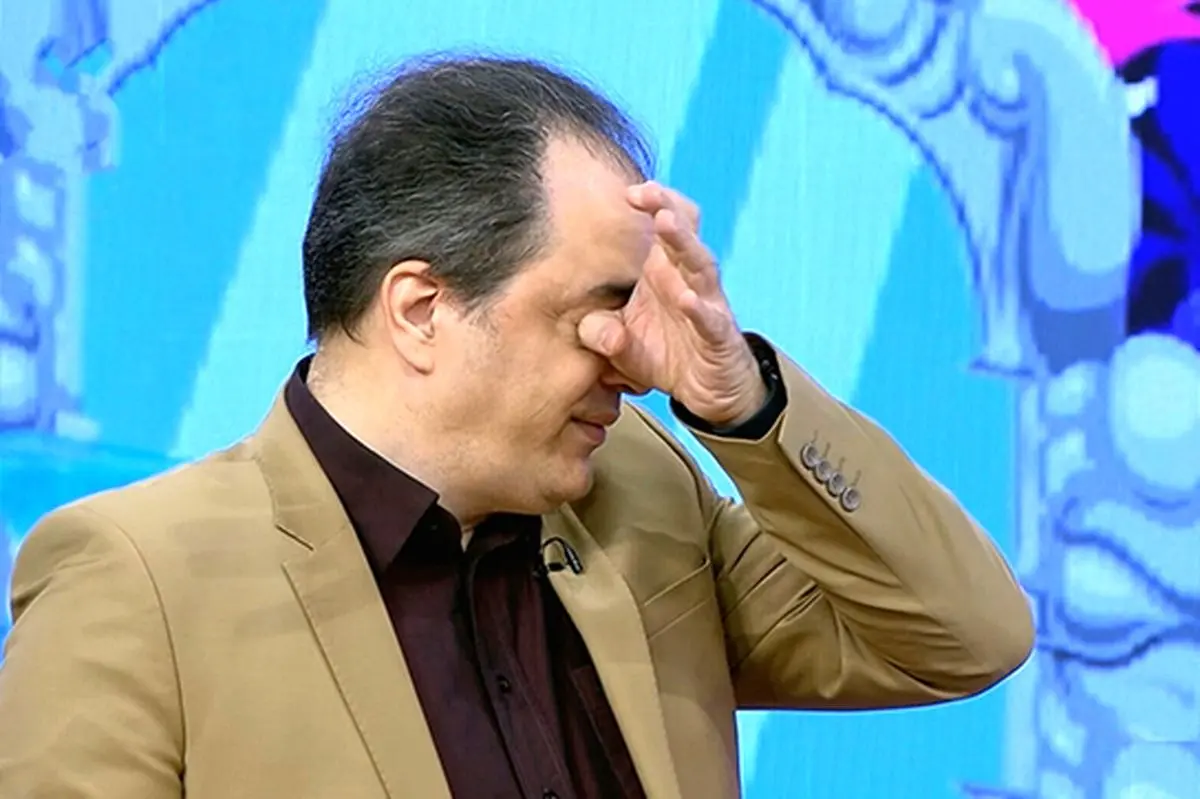 (ویدئو) اشک‌های پیمان یوسفی پس از پایان دیدار ایران - ولز