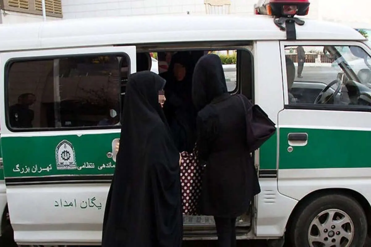 بیژن عبدالکریمی: وزیر کشور گفت در تهران فقط ۵ خودروی گشت ارشاد وجود دارد
