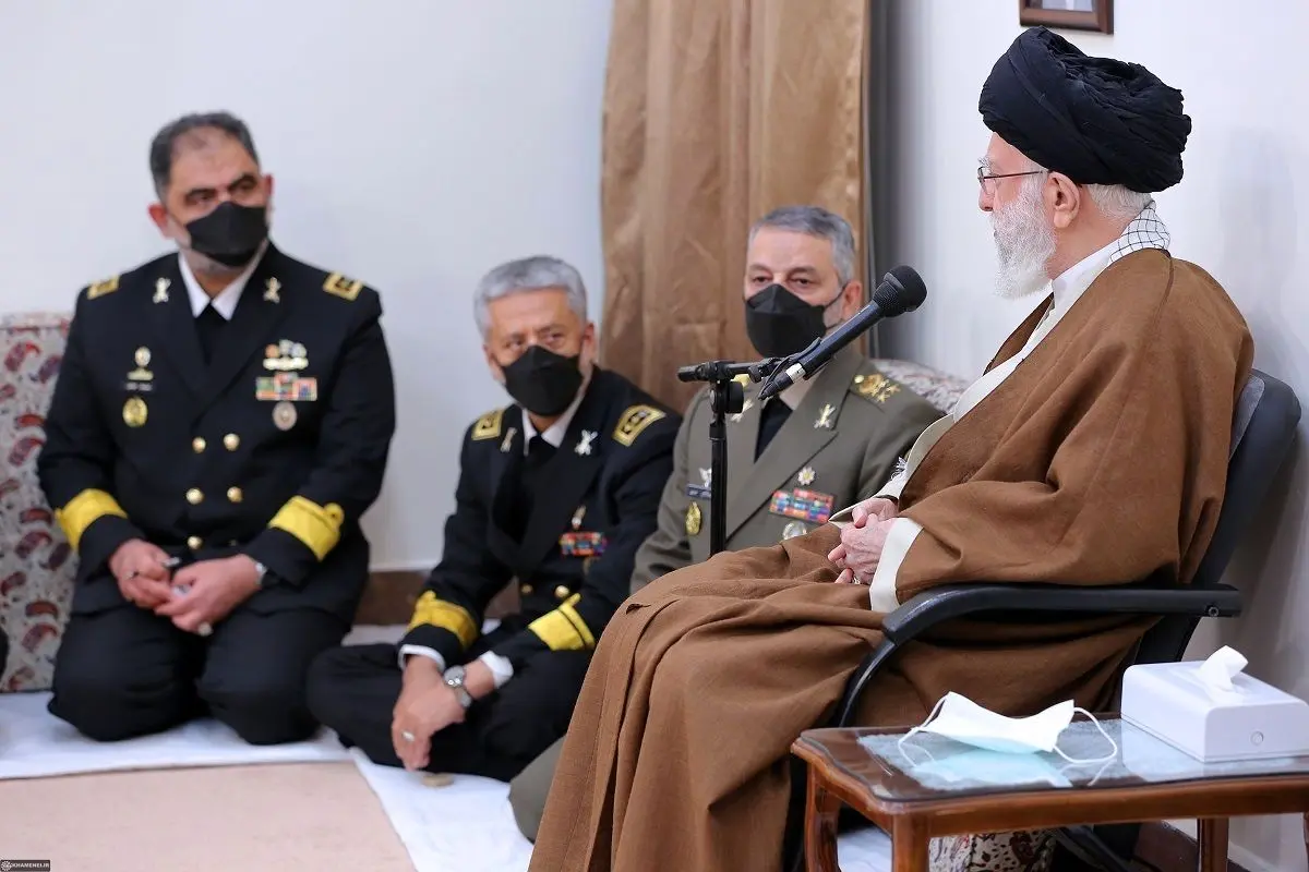 (تصاویر) دیدار فرماندهان نیروی دریایی ارتش با رهبر انقلاب