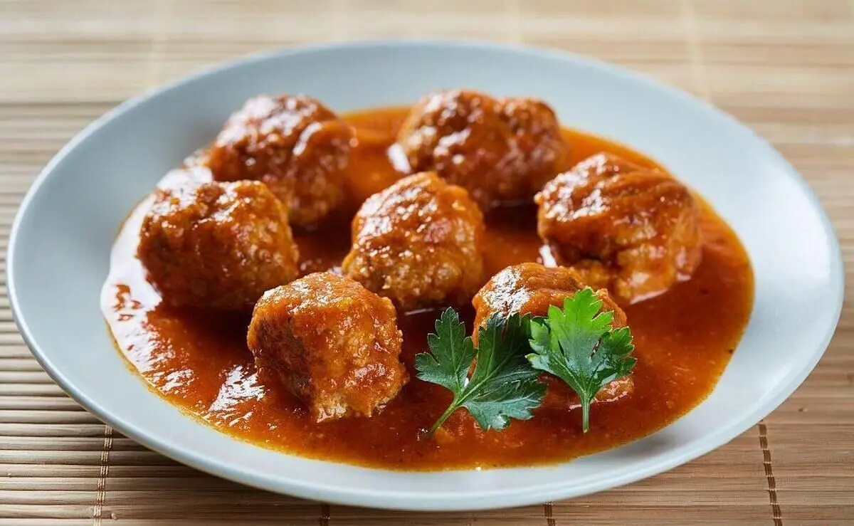 طرز تهیه کوفته قلقلی با مرغ + سس مخصوص
