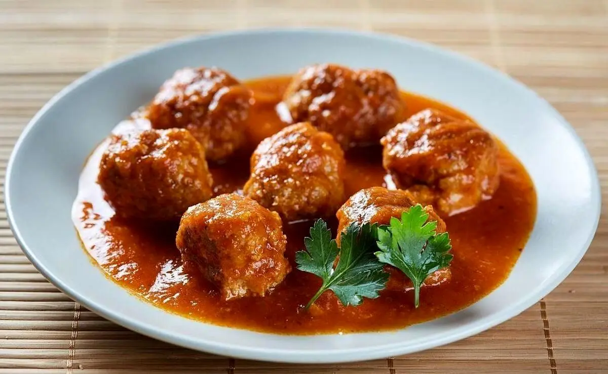 طرز تهیه کوفته قلقلی با مرغ + سس مخصوص