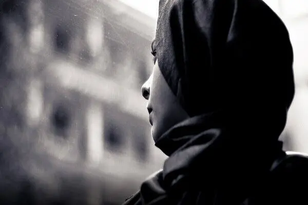 ازدواج یک پرستار با دانشمند قلابی