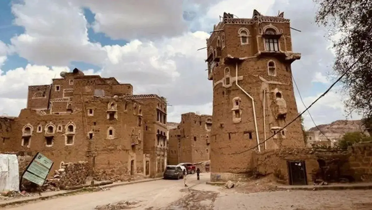 معماری خیره‌کننده برج‌خانه‌های تاریخی در وادی‌ظهر یمن 