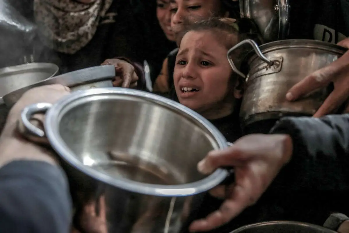 لو فیگارو: توزیع غذا در غزه به قتلعام فلسطینیان منجر شده است
