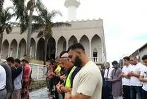 نمایش سر خوک هنگام نماز جمعه جنجال‌برانگیز شد


