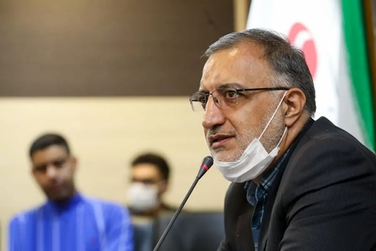 زاکانی در جمع دانشجویان شریف: وقتی می‌خواهی اسم انقلاب را ببری، گلویت را خوب بمال!