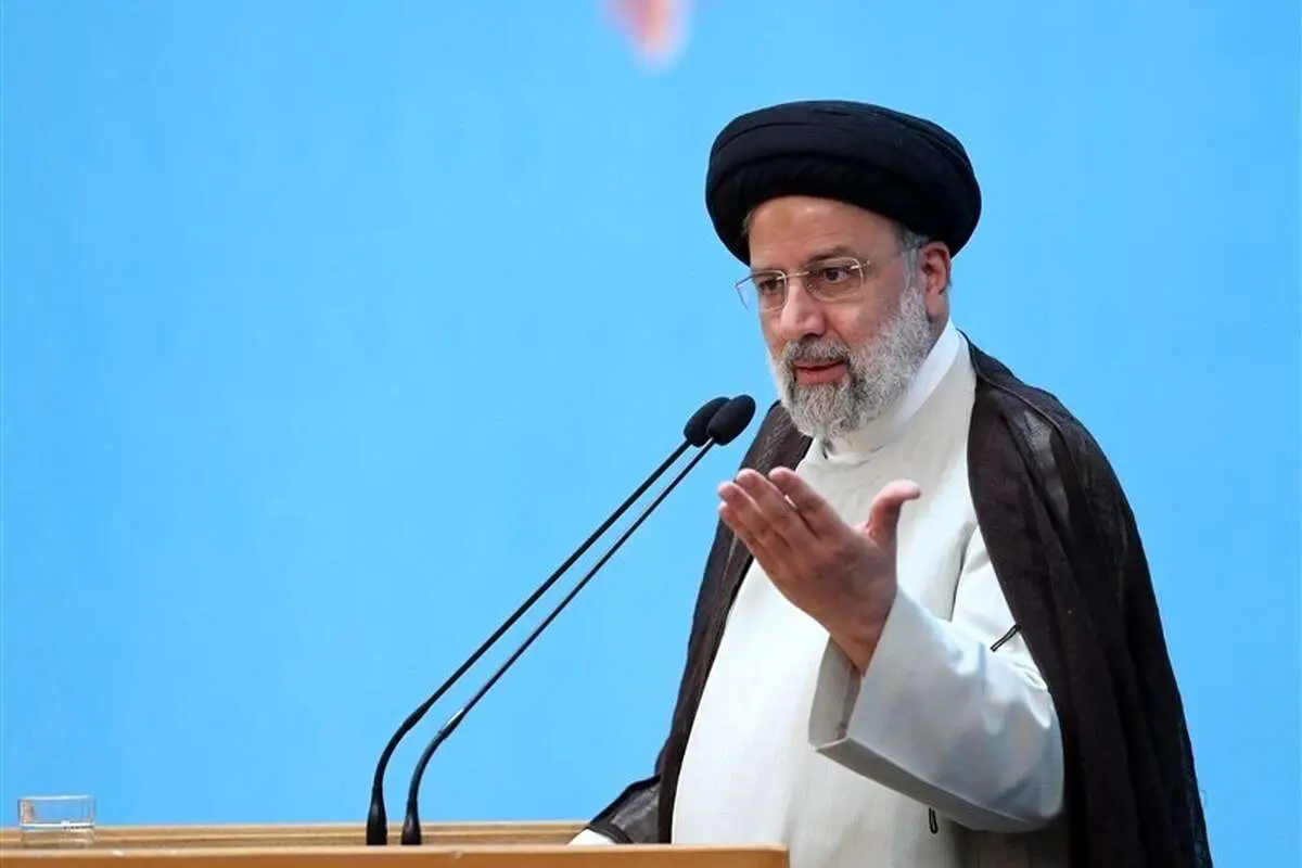 (ویدئو) رئیسی: در کردستان آقایی شکلات به من داد، چه کردند با این بیچاره!