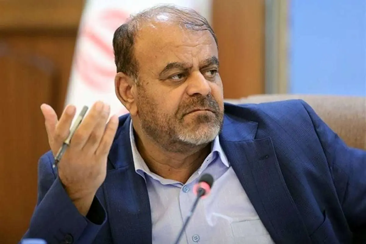 توئیت رستم قاسمی: حلالم کنید!