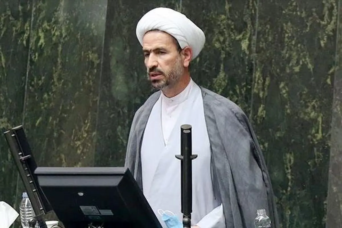 نماینده مجلس: بی‌حجاب‌هایی که شال و روسری ندارند، بهایی هستند