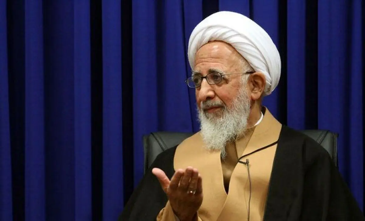 آیت‌الله جوادی آملی: اگر بین مردم و نان مردم فاصله بیافتد دیگر خبری از دین نخواهد بود
