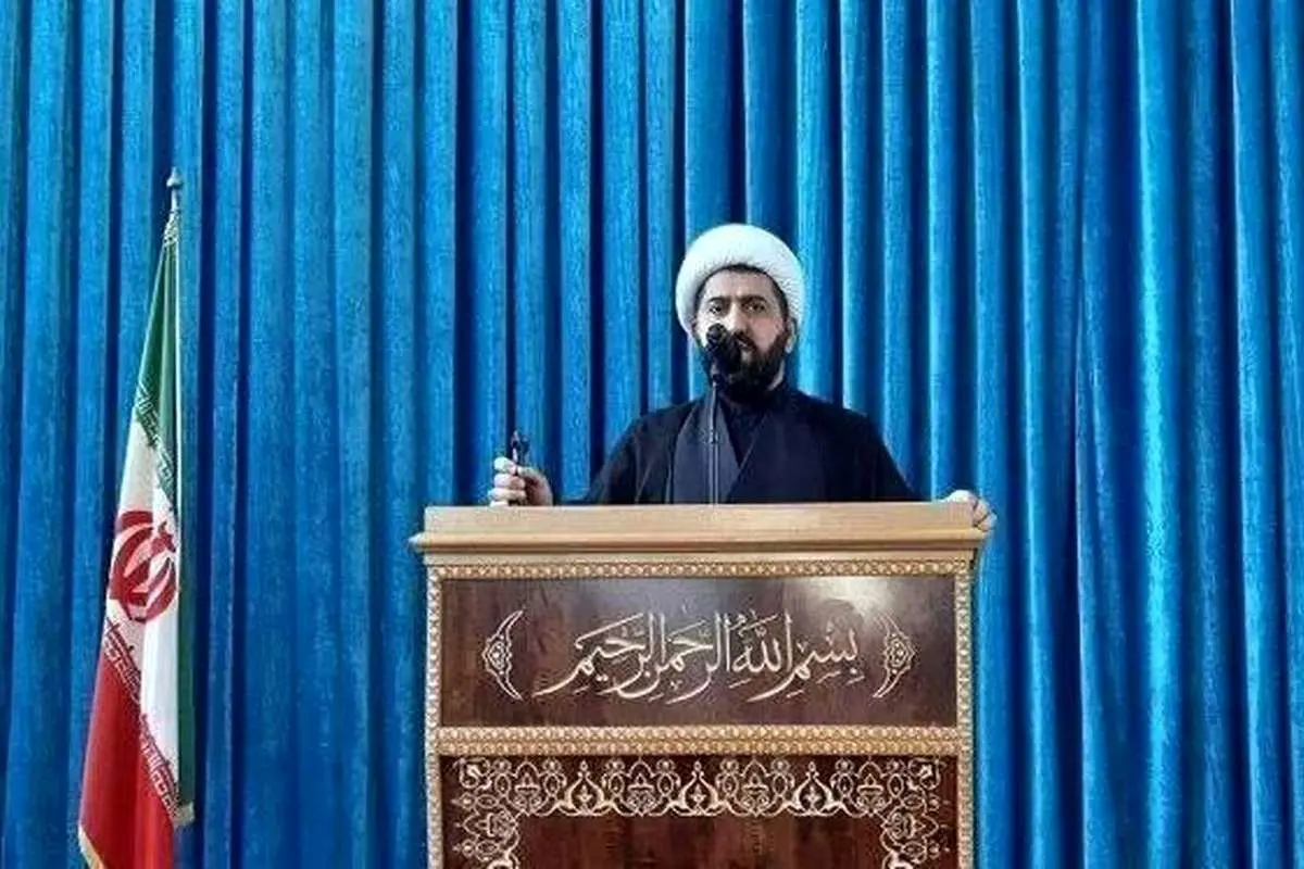 امام جمعه آستارا: مسدود کردن حساب بانکی افراد بی حجاب خلاف حقوق شهروندی است