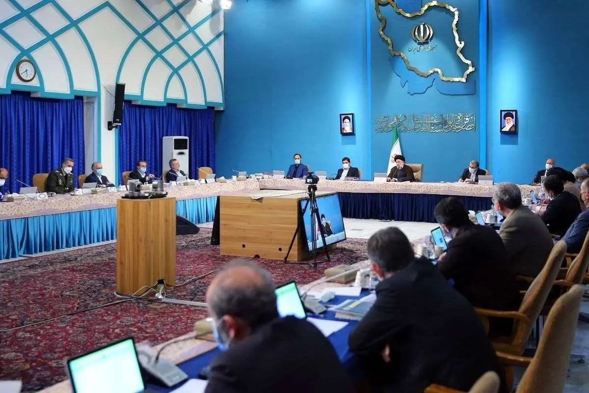 جمهوری اسلامی: با این مدیران ضعیف نمیتوان به جایی رسید