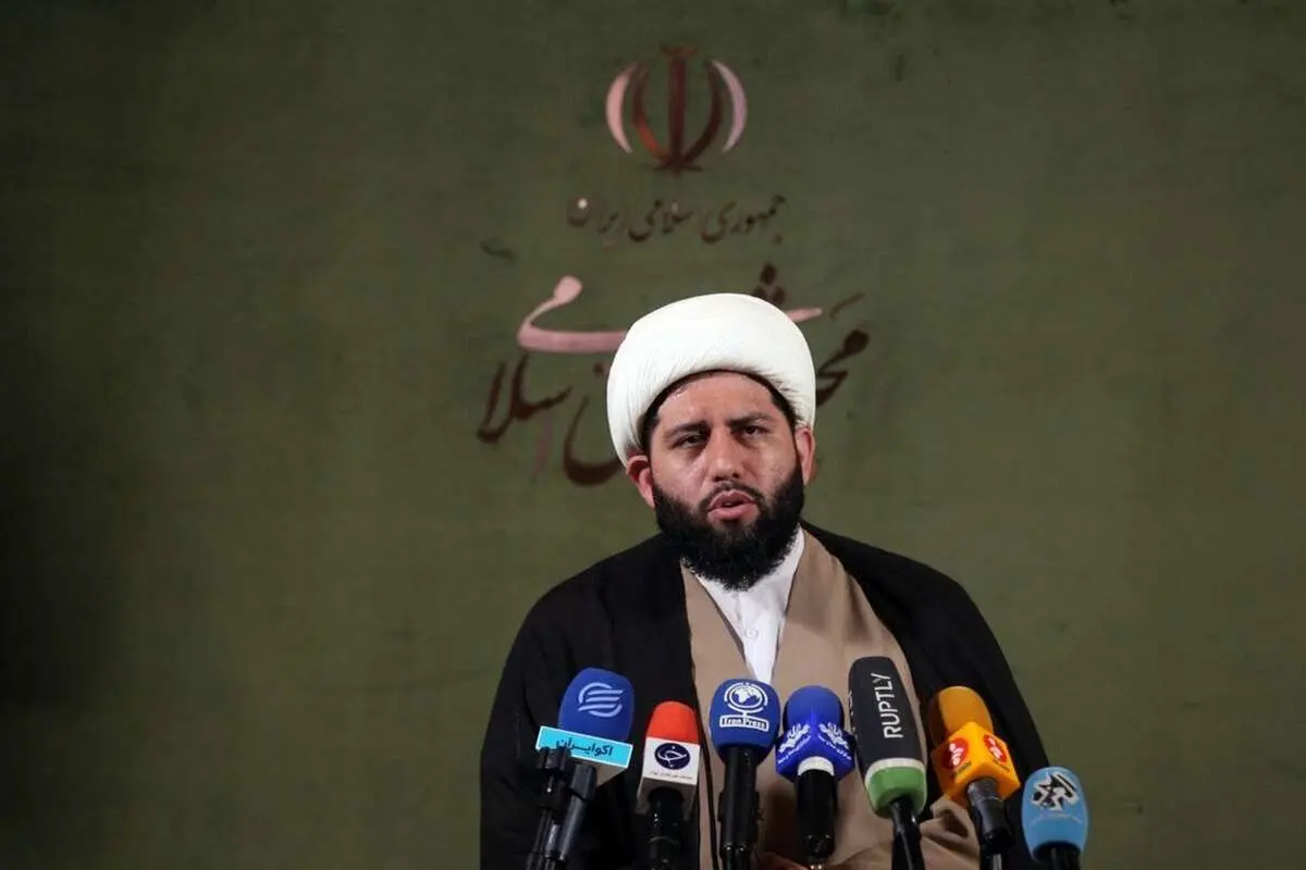 یک نماینده مجلس: مسدودسازی حساب بانکی افراد بیحجاب واقعیت ندارد