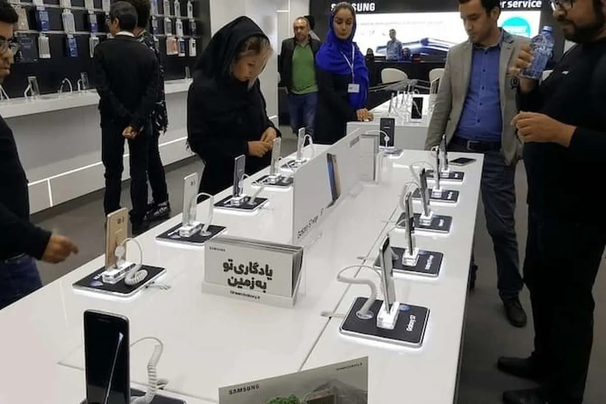 جدول قیمت گوشیهای سامسونگ، شیائومی و آیفون دوشنبه ۲۱ آذر ۱۴۰۱