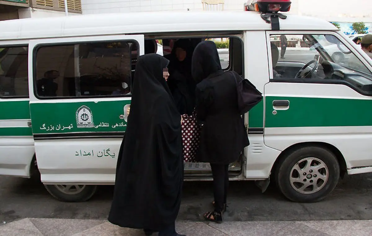 مواضع متفاوت خاتمی، احمدی نژاد، روحانی و رئیسی درباره حجاب