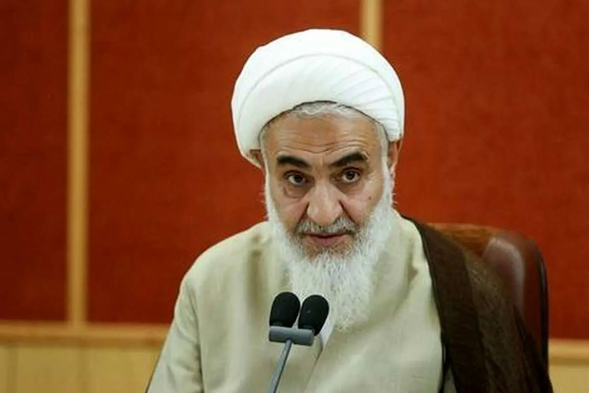 امام جمعه قزوین: ساخت نمازخانه در مدارس جدی گرفته شود