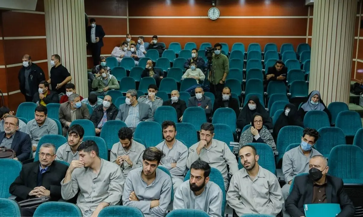 (تصاویر) دومین جلسه رسیدگی به اتهامات ضاربان شهید عجمیان