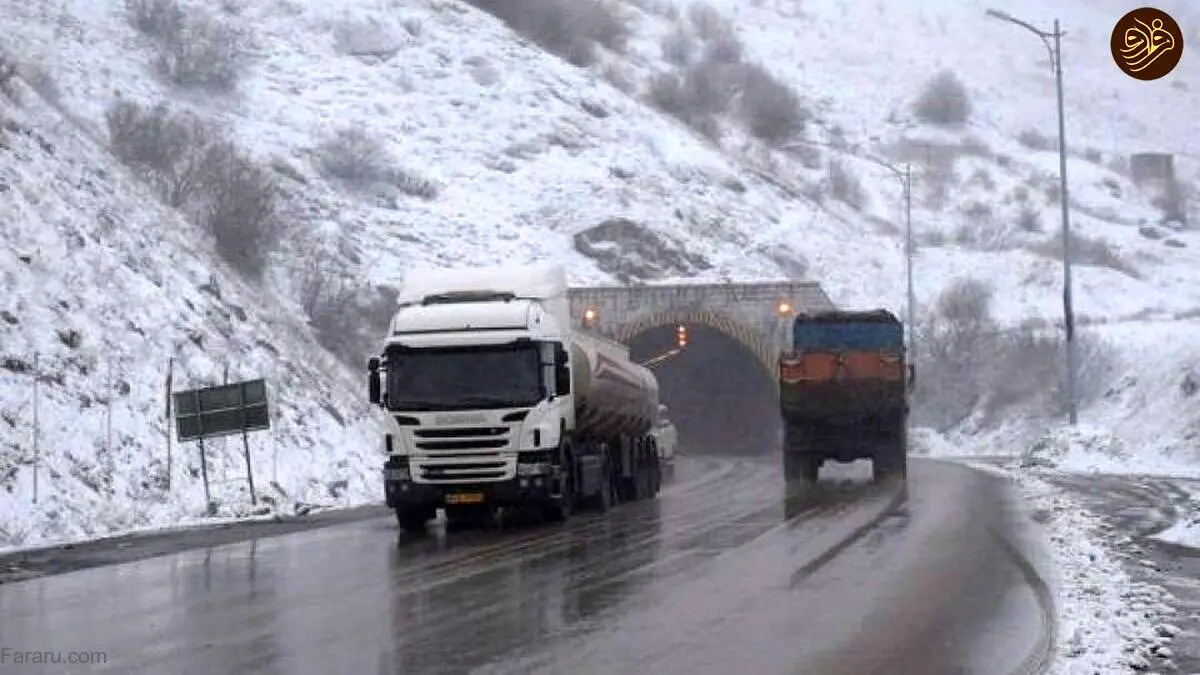 (ویدئو) بارش سنگین برف در منطقه پلور جاده هراز