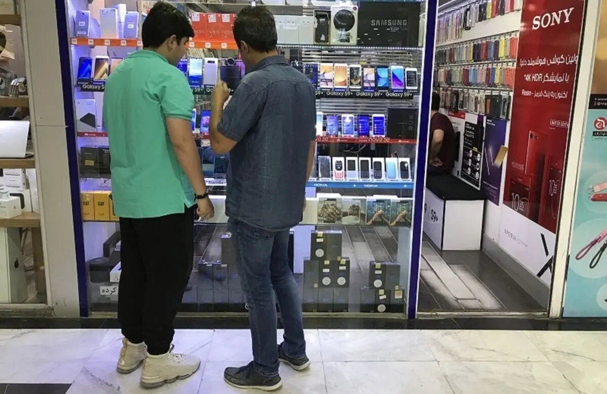 قیمت گوشی‌های سامسونگ، شیائومی و آیفون دوشنبه ۱۴ آذر ۱۴۰۱