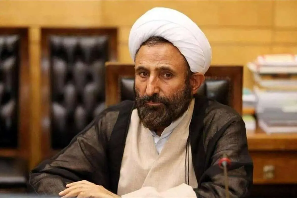 نماینده مجلس: حساب بانکی افراد بیحجاب مسدود میشود