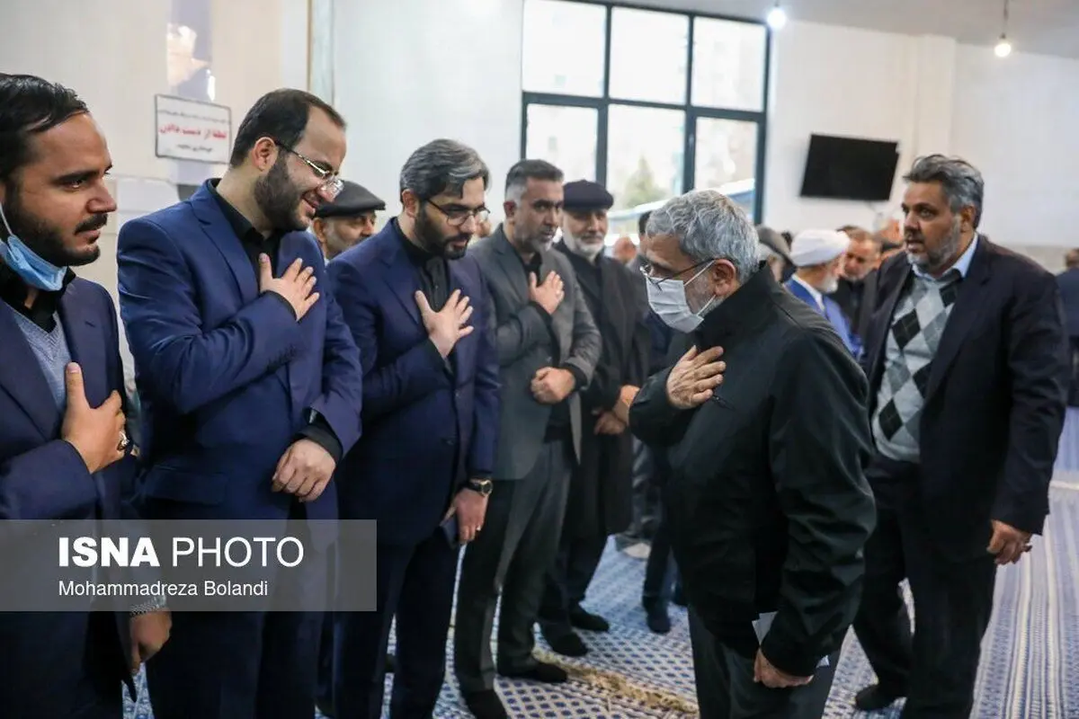 (تصاویر) چهره‌های سیاسی در مراسم یادبود رستم قاسمی