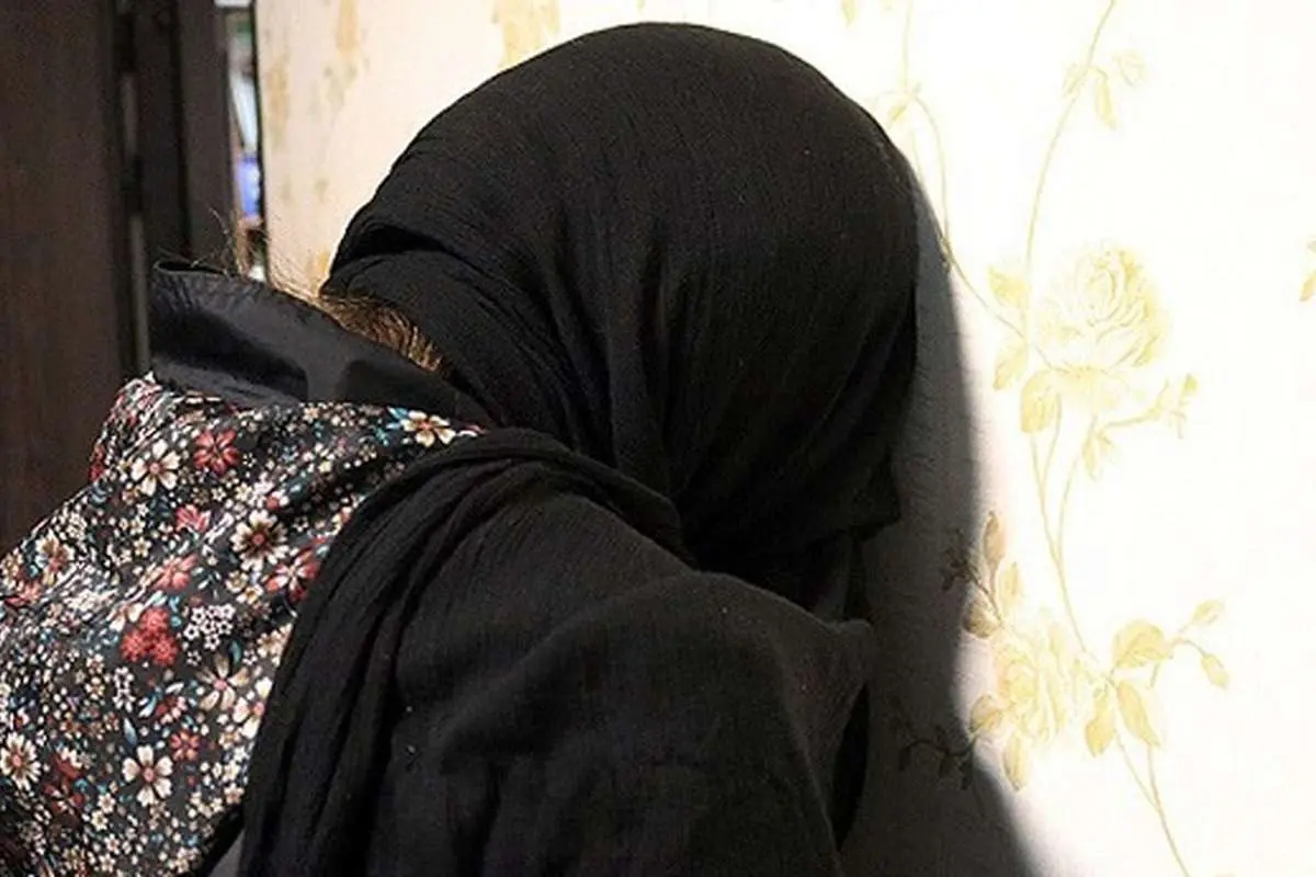 رابطه پنهانی زن مطلقه با رویای پولدار شدن