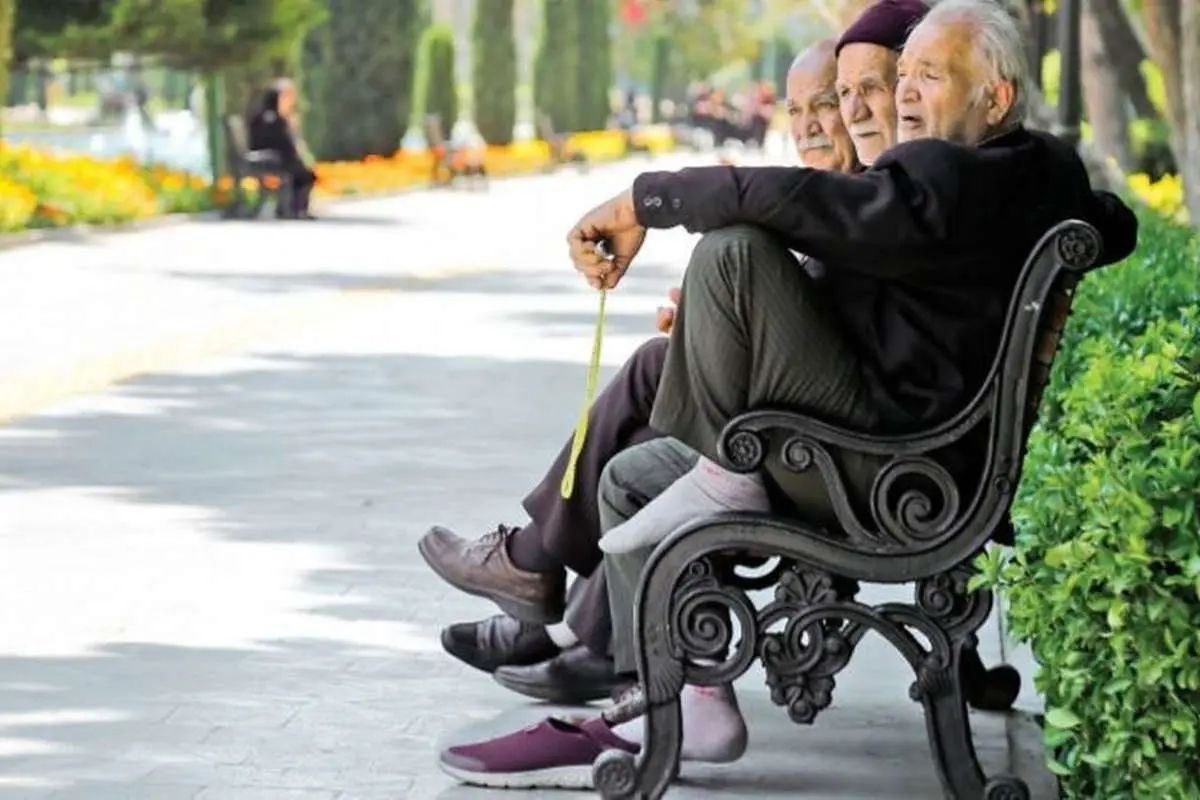 آیا افزایش سن بازنشستگی در بودجه ۱۴۰۲ قرار میگیرد؟