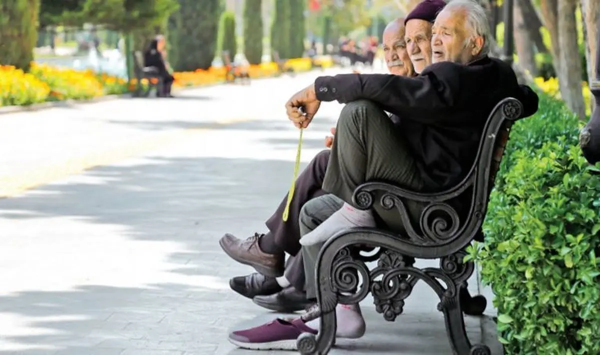 آیا افزایش سن بازنشستگی در بودجه ۱۴۰۲ قرار می‌گیرد؟