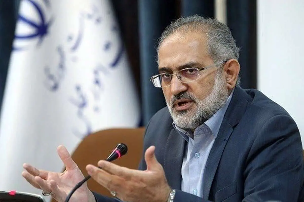 معاون پارلمانی رئیسجمهور برکنار شد