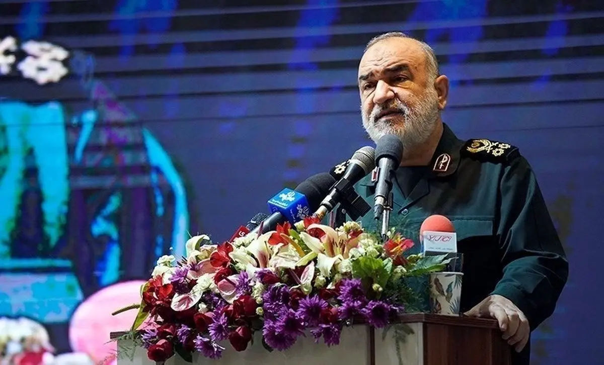 مقایسه فرمانده سپاه از شب خواب‌های لس‌آنجلس و لندن با تهران