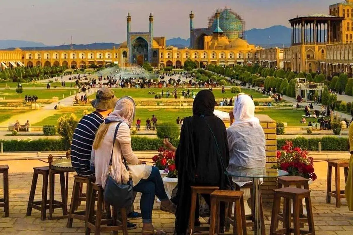 سقوط چشمگیر ورود گردشگران بینالمللی به ایران