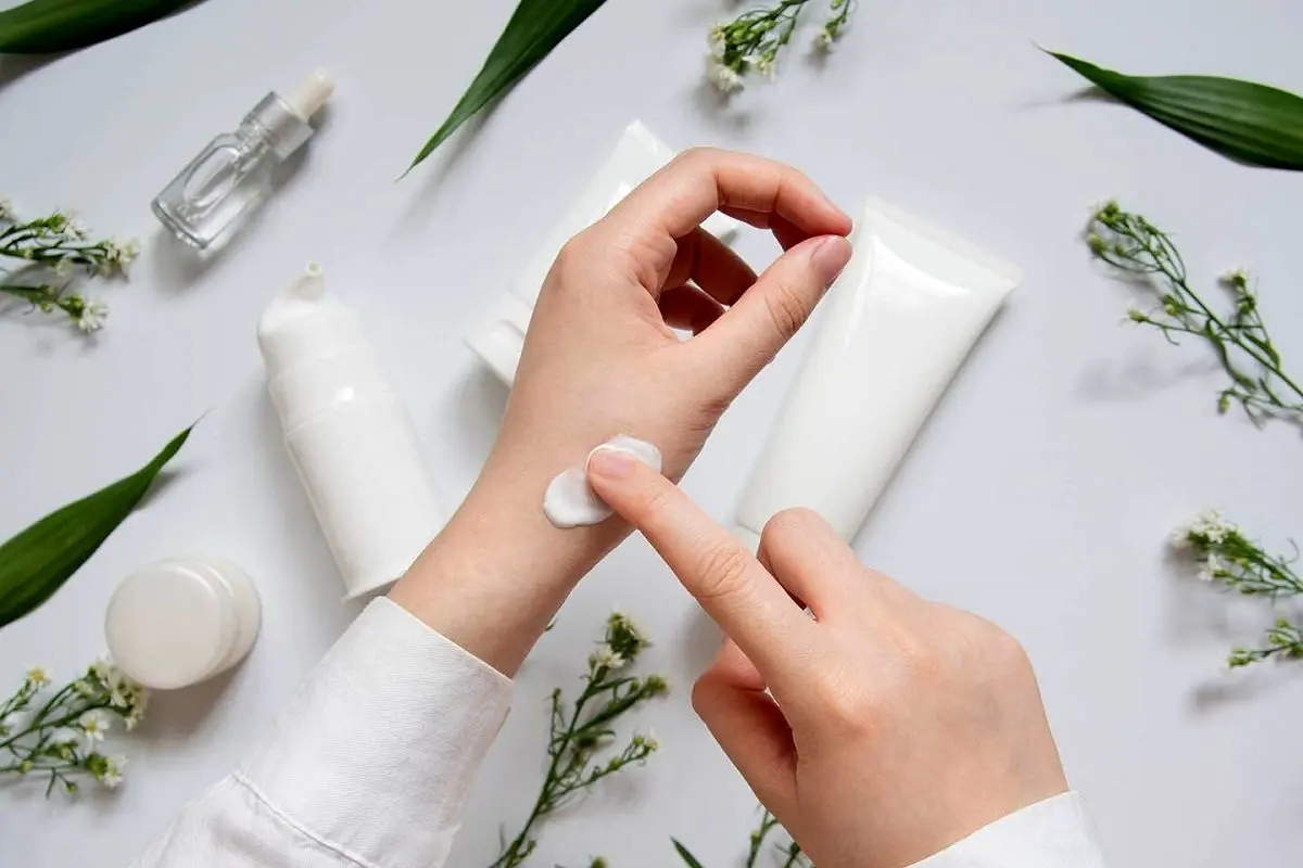 چگونه از پوست دست‌هایمان مراقب کنیم؟
