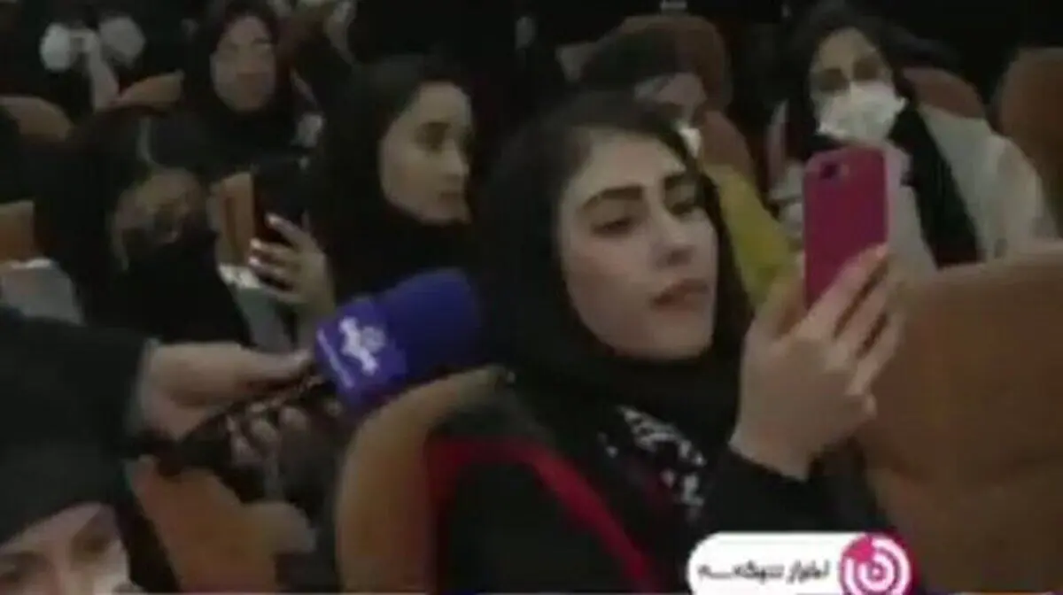 (ویدئو) جواب قاطع یک دختر دانشجو به خبرنگار صداوسیما