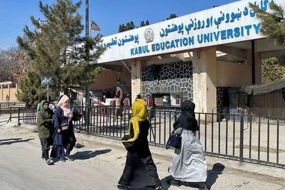 اعتصاب دانشجویان پسر دانشگاه هرات در اعتراض به ممنوعیت تحصیل دختران