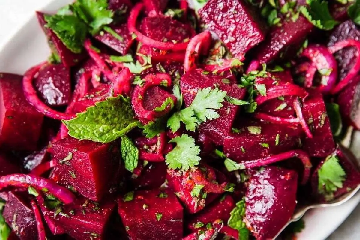 طرز تهیه سالاد لبو و خیار، سالاد خوشرنگ فصل
