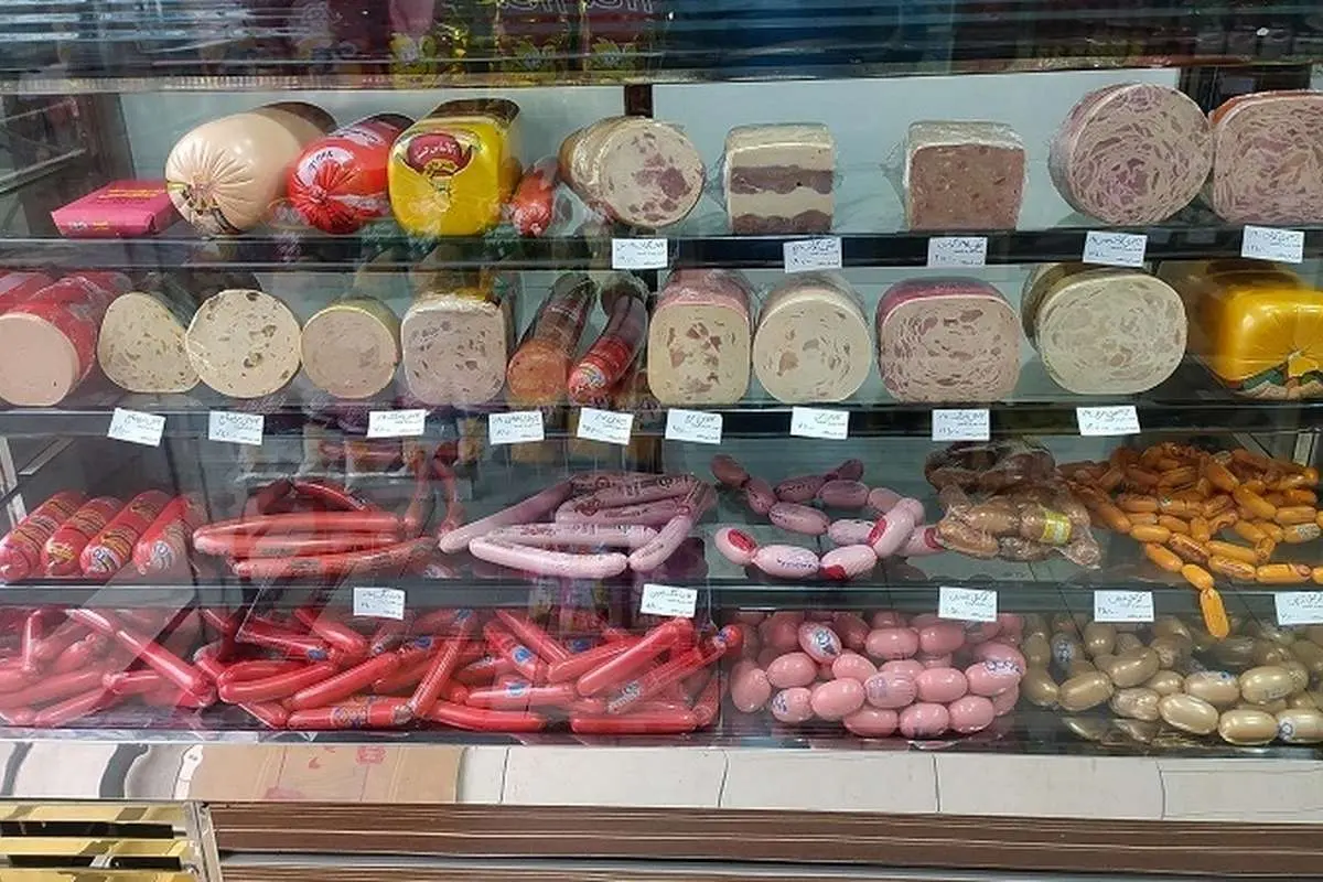 سبقت سوسیس و کالباس از گوشت قرمز