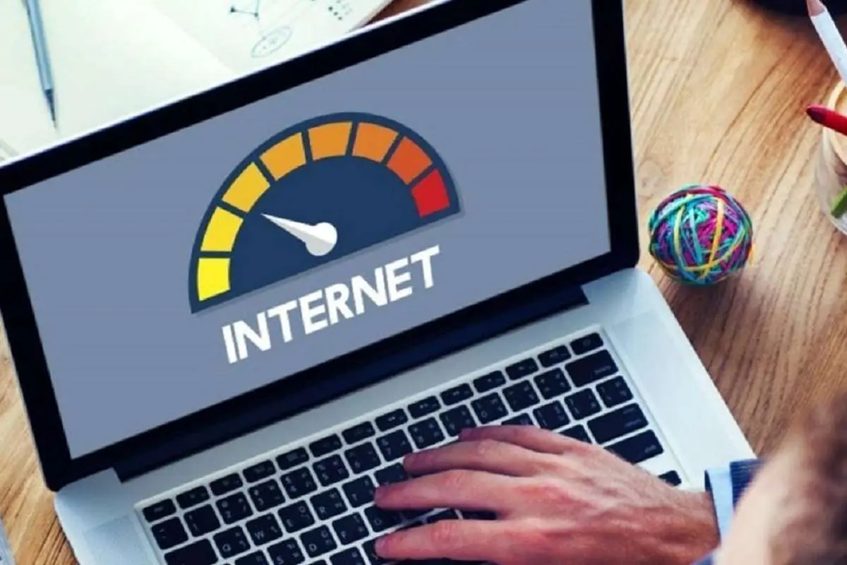 انتقاد خبرگزاری دولت از کندی اینترنت/ کسی علت را میداند؟