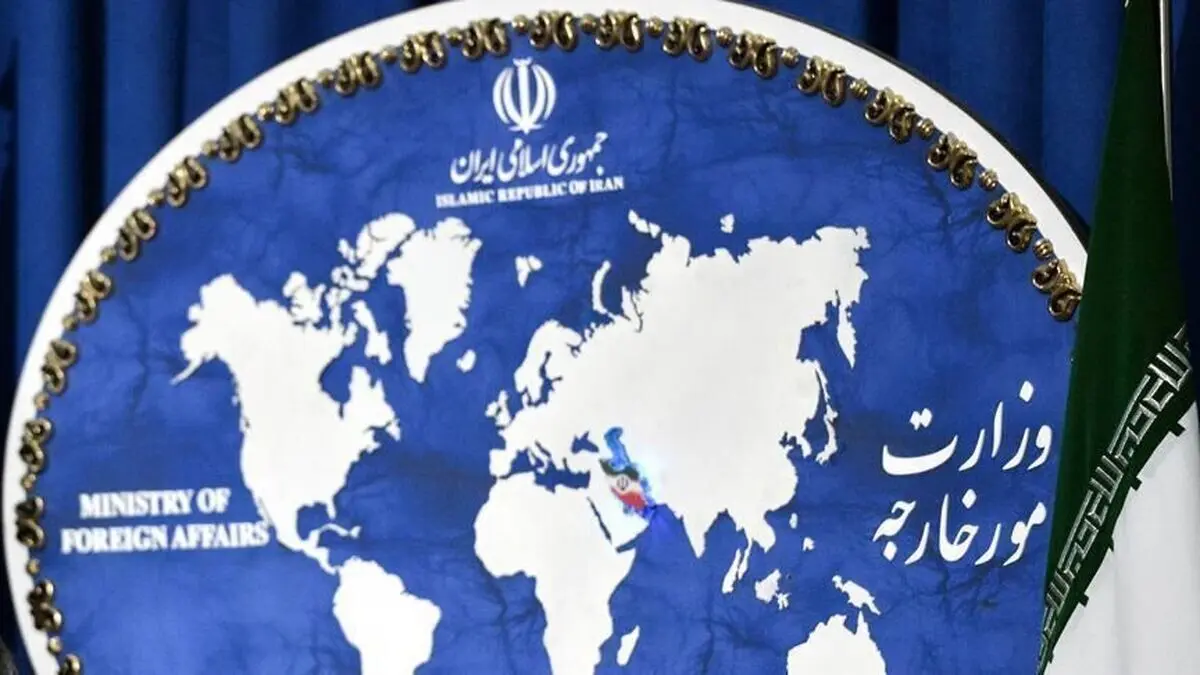 دیپلمـاسی به چهـار روایت
