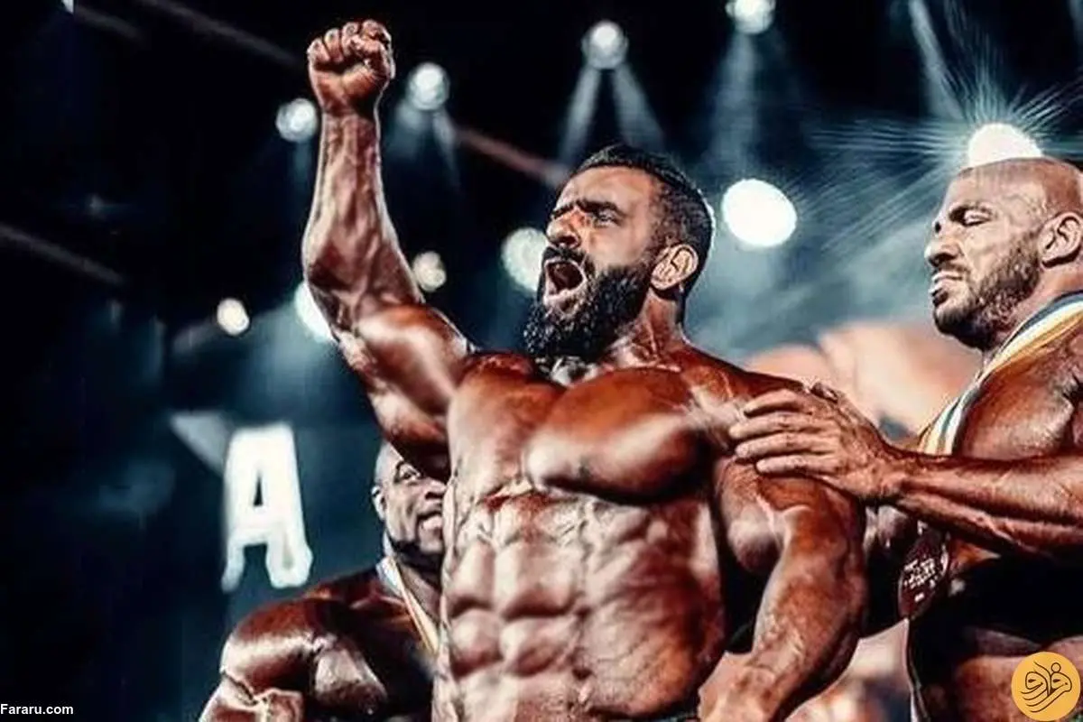 (عکس) استقبال خاص شیرازیها از هادی چوپان در فرودگاه