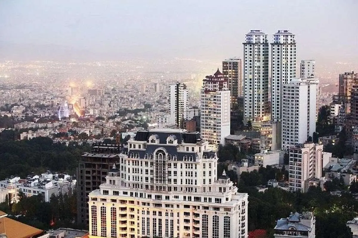 درخدمت و خیانت زندگی در برجهای بلند