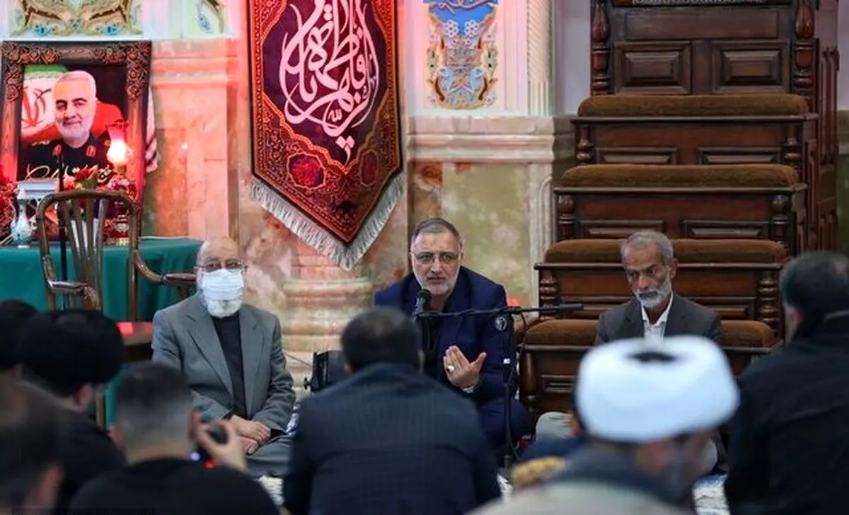 حضور زاکانی درمنزل شخصی حاج قاسم برای برگزاری مراسم سالگرد