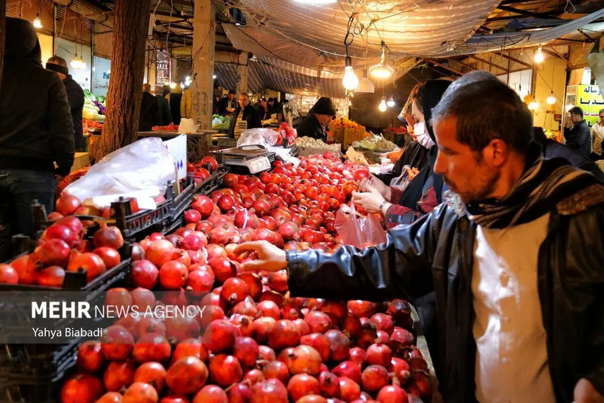 (تصاویر) بازار شب یلدا در کرمانشاه